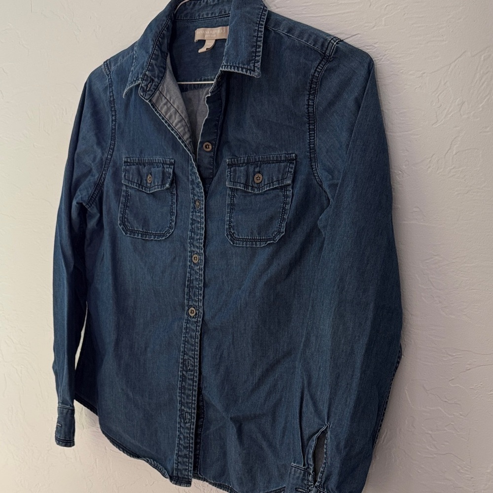 Banana Republic Soft Wash Denim Shirt size M - Picture 6 of 7